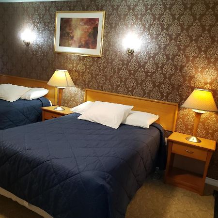 Neepawa Motel Екстер'єр фото