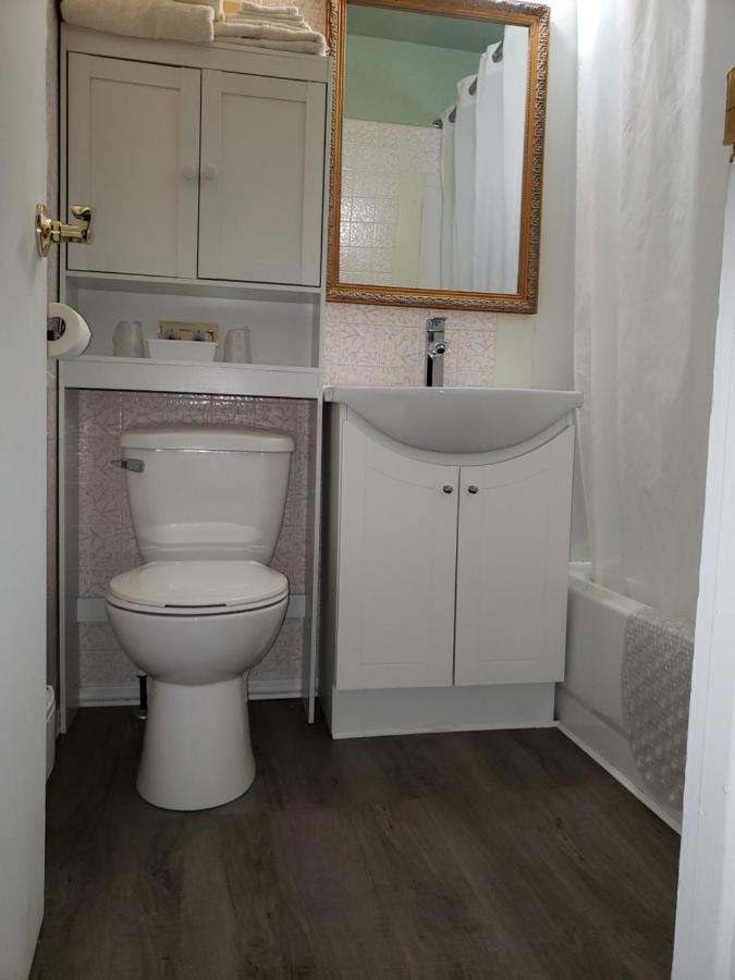 Neepawa Motel Екстер'єр фото